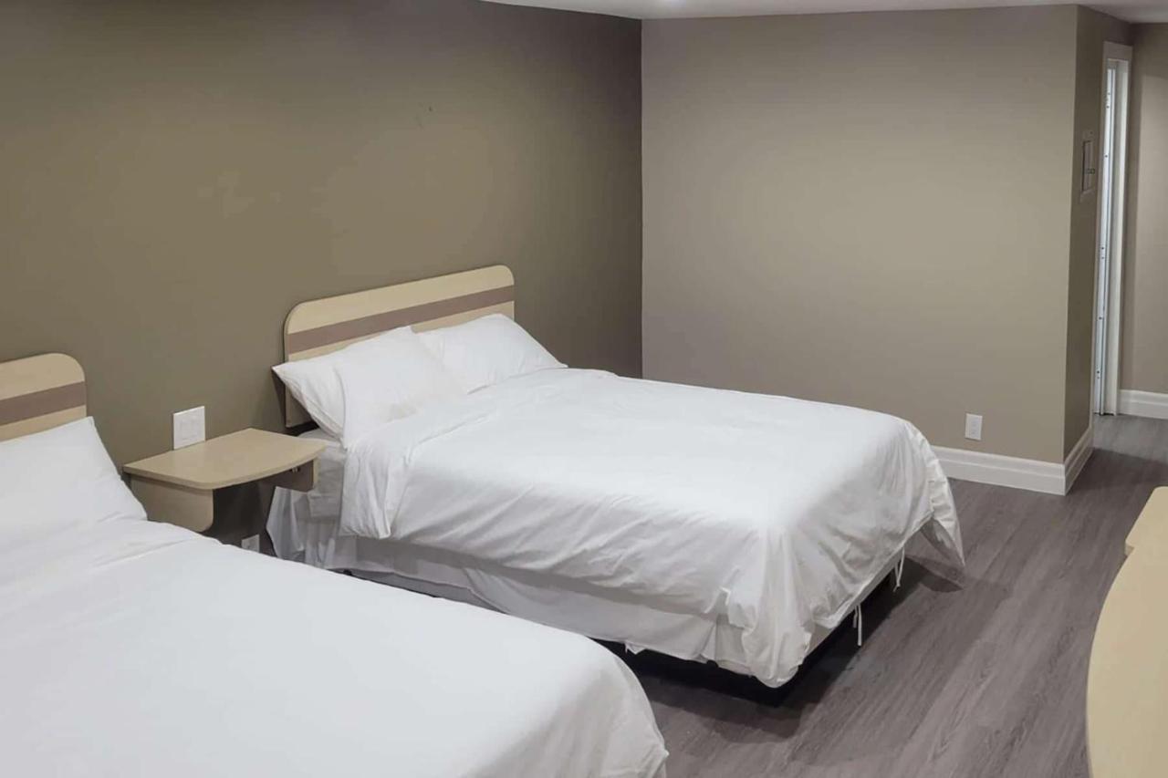 Super 8 By Wyndham Niagara Falls On Экстерьер фото