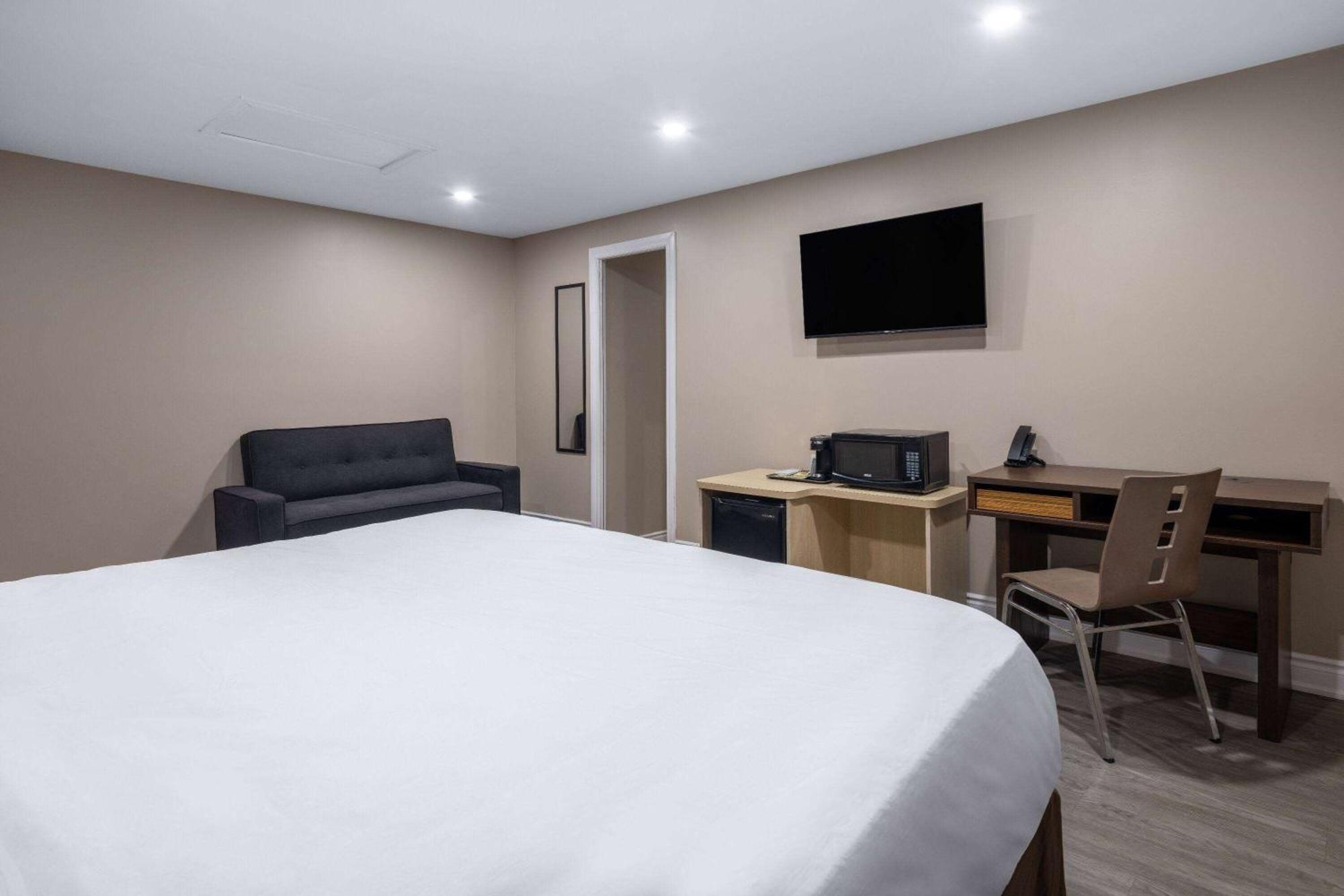 Super 8 By Wyndham Niagara Falls On Экстерьер фото