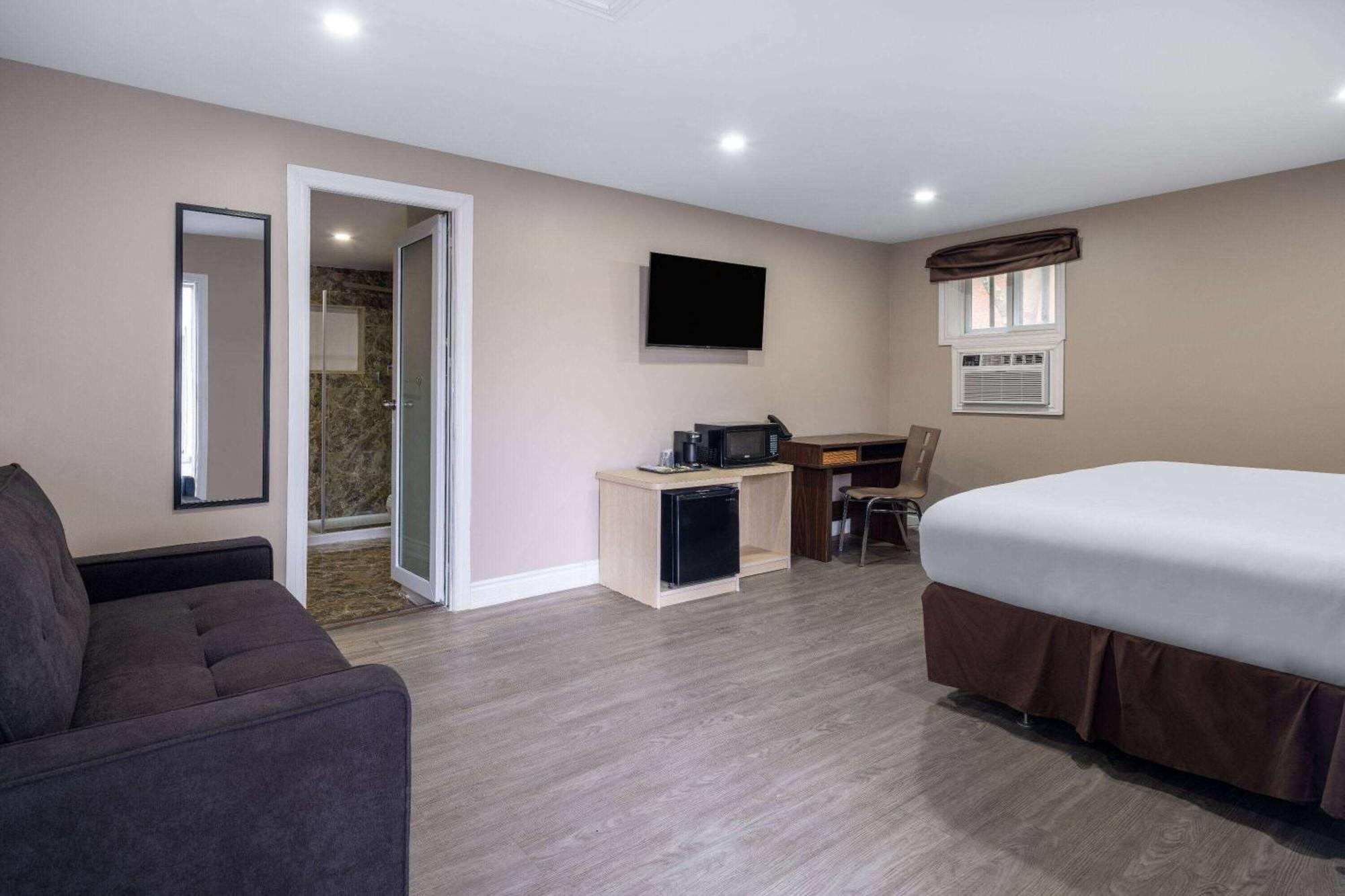 Super 8 By Wyndham Niagara Falls On Экстерьер фото