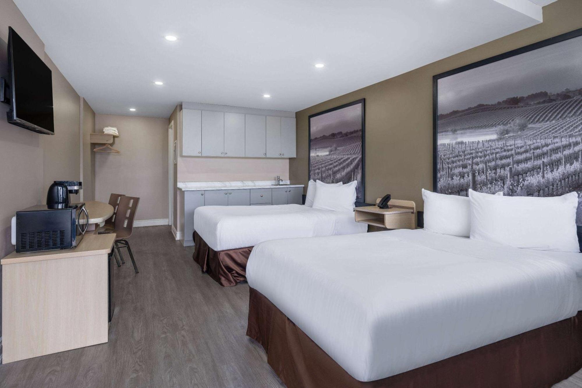 Super 8 By Wyndham Niagara Falls On Экстерьер фото