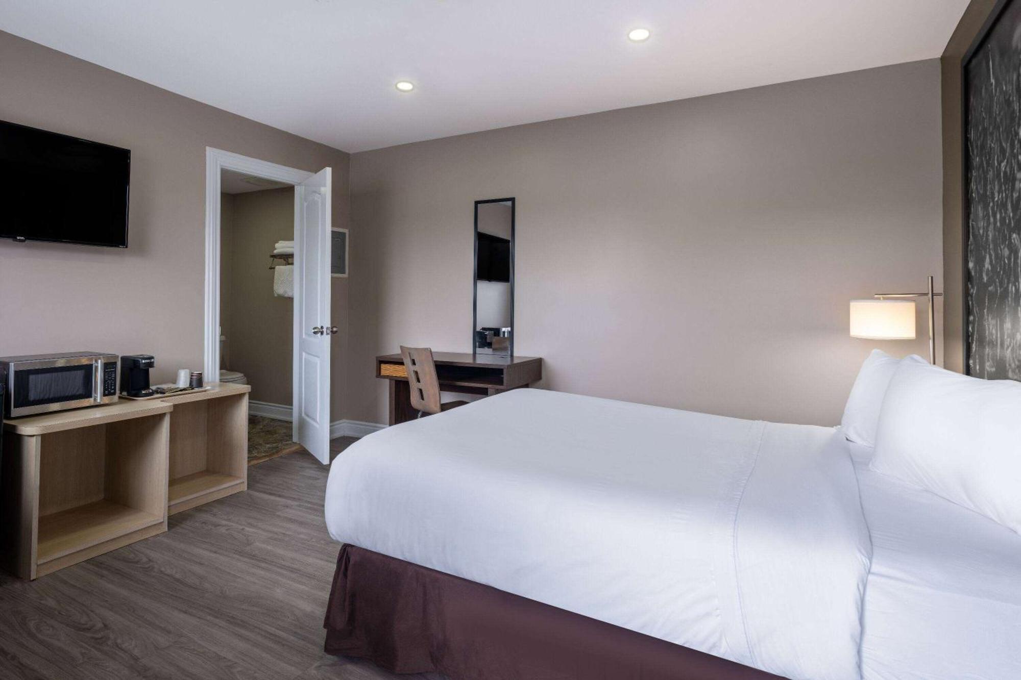 Super 8 By Wyndham Niagara Falls On Экстерьер фото