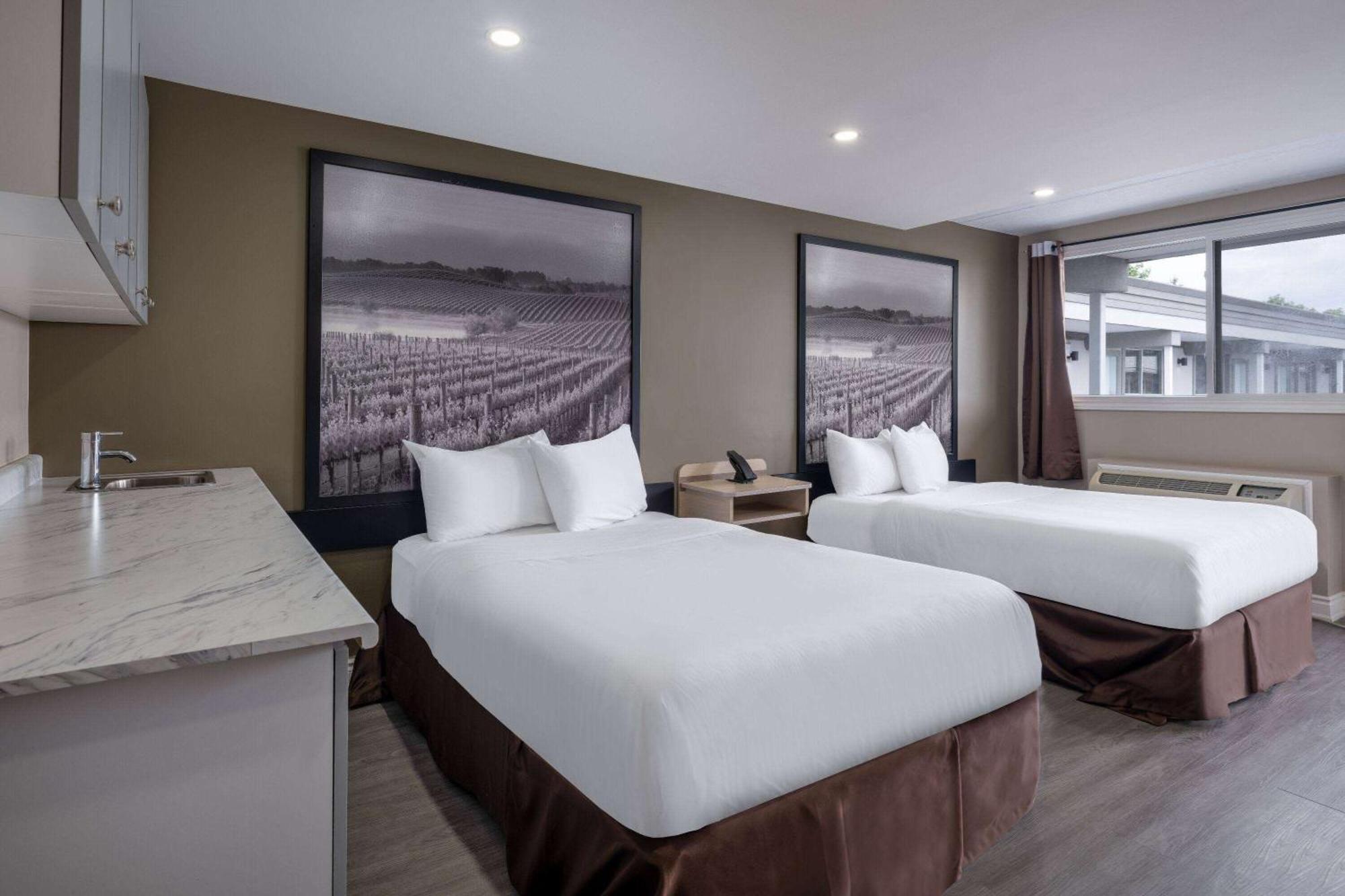 Super 8 By Wyndham Niagara Falls On Экстерьер фото
